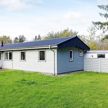 Two-bedroom Holiday In Hojslev 5 Holiday home
