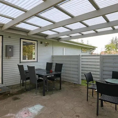 Two-bedroom Holiday In Hojslev 5