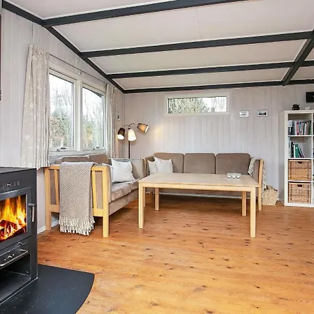 Two-bedroom Holiday In Hojslev 5 Holiday home