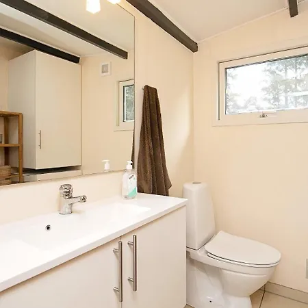 Holiday home Two-bedroom Holiday In Hojslev 5 *