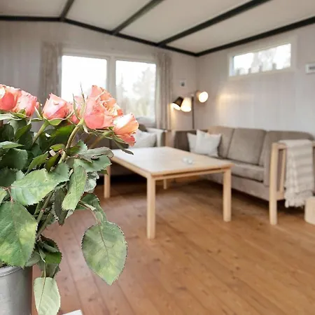 Two-bedroom Holiday In Hojslev 5 *